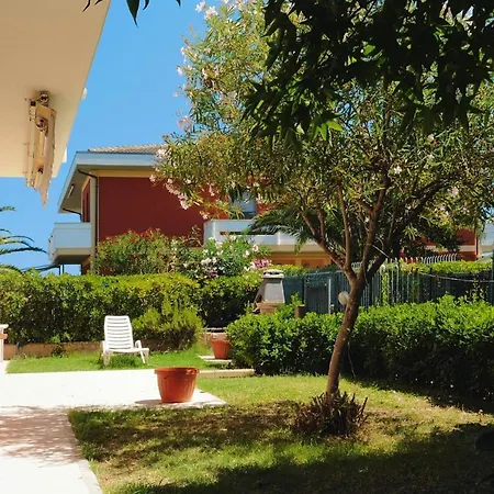 Silville, Apartment